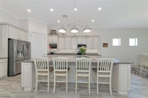 House in Sarasota, Florida 3 bedrooms, 230.96 sq.m. № 1844538 - photo 5