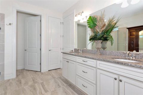 House in Sarasota, Florida 3 bedrooms, 230.96 sq.m. № 1844538 - photo 20