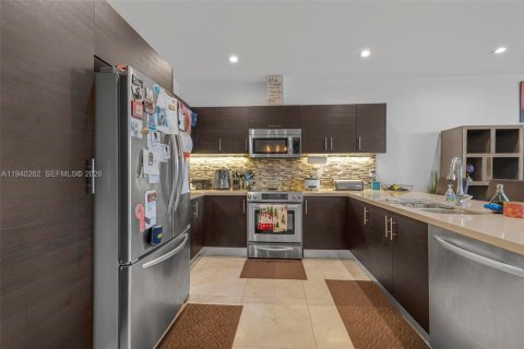 Villa ou maison à louer à Doral, Floride: 3 chambres № 1997681 - photo 14