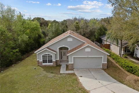 Villa ou maison à vendre à Deltona, Floride: 3 chambres, 172.15 m2 № 1566626 - photo 2
