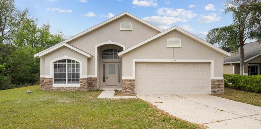 Villa ou maison à Deltona, Floride 3 chambres, 172.15 m2 № 1566626