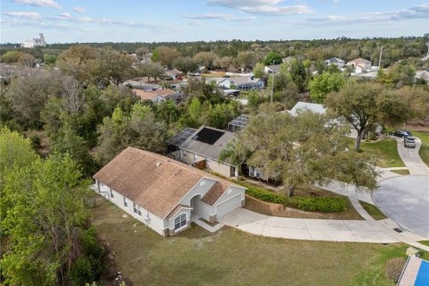 Villa ou maison à vendre à Deltona, Floride: 3 chambres, 172.15 m2 № 1566626 - photo 3
