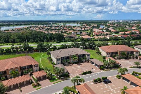 Condo in Lakewood Ranch, Florida, 2 bedrooms  № 2391354 - photo 15