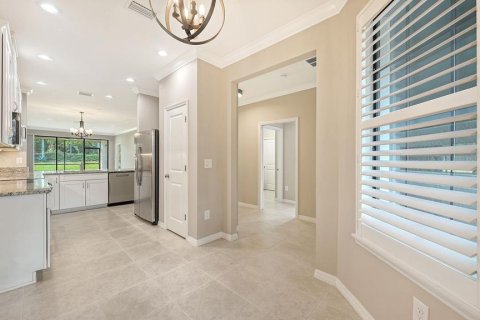 Condo in Lakewood Ranch, Florida, 2 bedrooms  № 2391354 - photo 23
