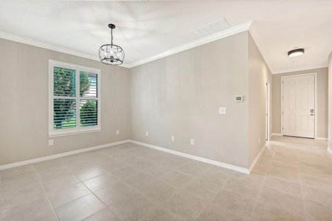 Condo in Lakewood Ranch, Florida, 2 bedrooms  № 2391354 - photo 11