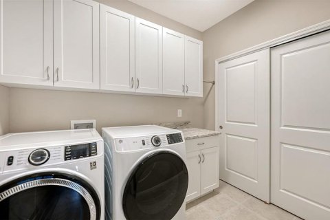 Condo in Lakewood Ranch, Florida, 2 bedrooms  № 2391354 - photo 12