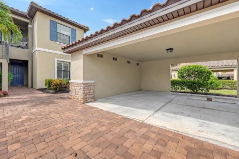 Condo in Lakewood Ranch, Florida, 2 bedrooms  № 2391354 - photo 19