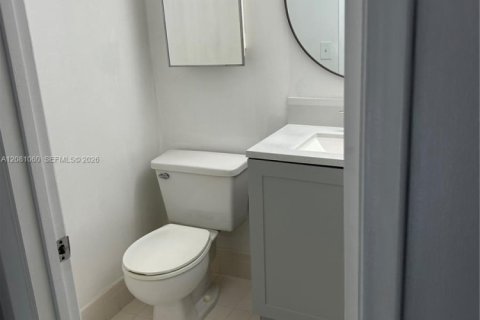 Copropriété à louer à Pembroke Pines, Floride: 2 chambres, 88.63 m2 № 2344374 - photo 12