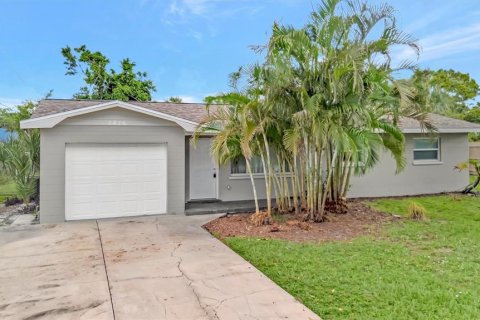 Villa ou maison à vendre à Bradenton, Floride: 3 chambres, 96.62 m2 № 1888454 - photo 3