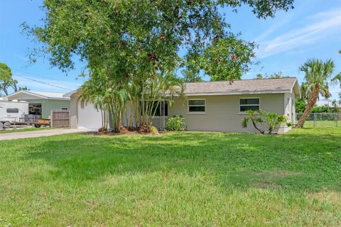 Villa ou maison à vendre à Bradenton, Floride: 3 chambres, 96.62 m2 № 1888454 - photo 21