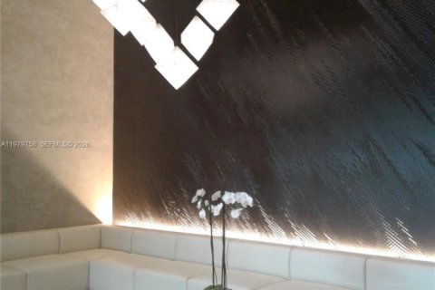 Copropriété à louer à Miami, Floride: 1 chambre, 39.95 m2 № 2046146 - photo 2