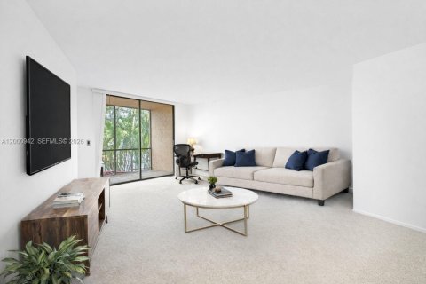 Снять в аренду кондоминиум в Холливуд, Флорида 1 спальня, 83.15м2, № 2065306 - фото 2