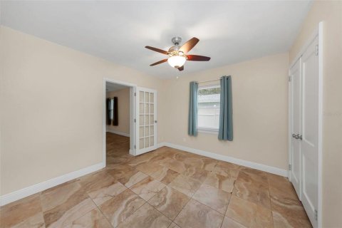 Villa ou maison à louer à Tampa, Floride: 4 chambres, 148.46 m2 № 2413778 - photo 20