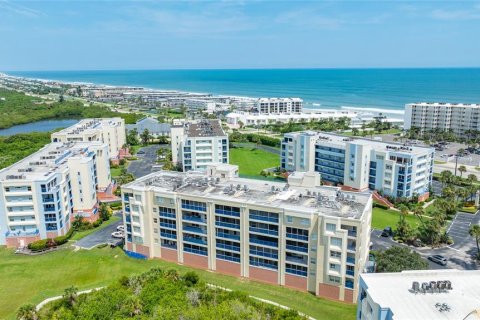 Condo in New Smyrna Beach, Florida, 2 bedrooms  № 1907569 - photo 3