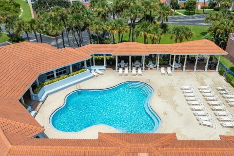 Condo in New Smyrna Beach, Florida, 2 bedrooms  № 1907569 - photo 7