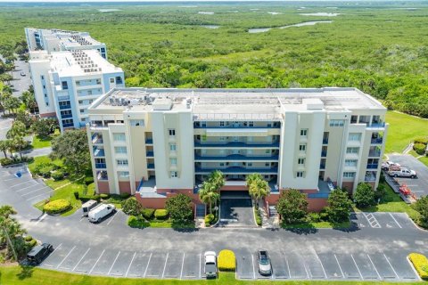 Condo in New Smyrna Beach, Florida, 2 bedrooms  № 1907569 - photo 5