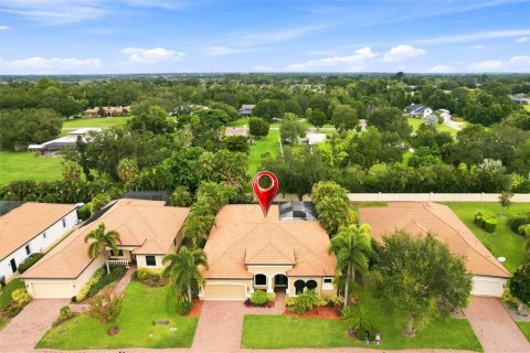 Villa ou maison à vendre à Sarasota, Floride: 4 chambres, 225.29 m2 № 2227651 - photo 13