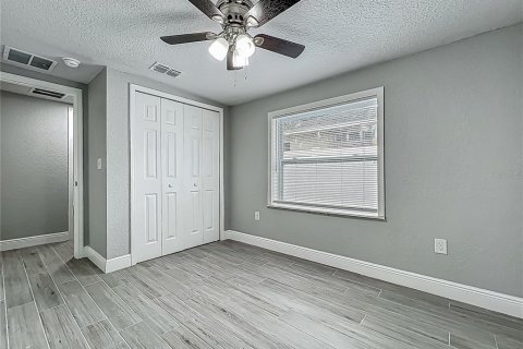 Casa en venta en Orlando, Florida, 4 dormitorios, 157.93 m2 № 1679892 - foto 21