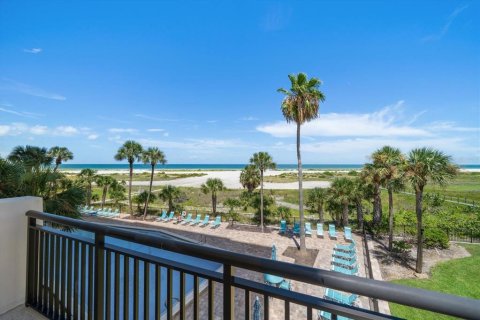 Condominio en venta en Clearwater, Florida, 2 dormitorios, 112.23 m2 № 1873149 - foto 16