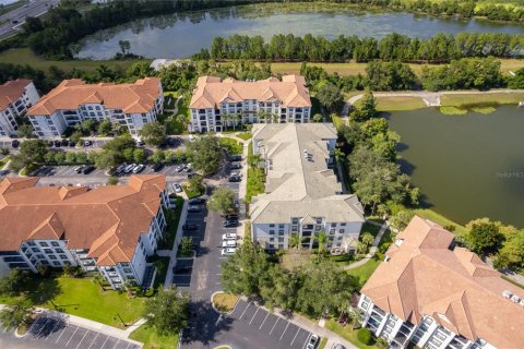 Condo in Orlando, Florida, 2 bedrooms  № 2218546 - photo 5