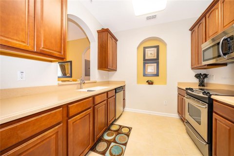 Condo in Orlando, Florida, 2 bedrooms  № 2218546 - photo 18