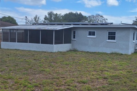House in Seminole, Florida 3 bedrooms, 83.05 sq.m. № 2094379 - photo 27