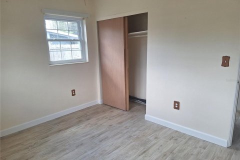 House in Seminole, Florida 3 bedrooms, 83.05 sq.m. № 2094379 - photo 14