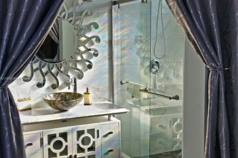 Купить кондоминиум в Юпитер, Флорида 2 спальни, 117.34м2, № 1921868 - фото 12