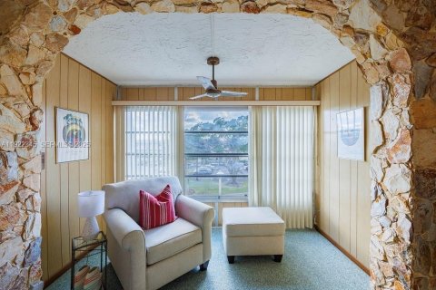 Condominio en venta en Tamarac, Florida, 1 dormitorio, 65.03 m2 № 1976453 - foto 6