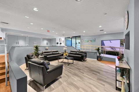 Condominio en venta en Tamarac, Florida, 1 dormitorio, 65.03 m2 № 1976453 - foto 17