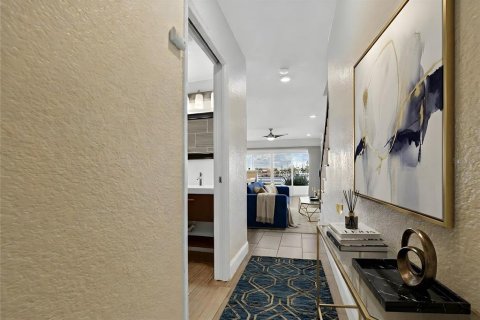 Купить таунхаус в Сент-Пит-Бич, Флорида 3 комнаты, 211.35м2, № 2092818 - фото 6
