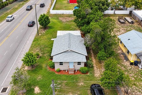 House in Auburndale, Florida 2 bedrooms, 69.86 sq.m. № 2393995 - photo 30