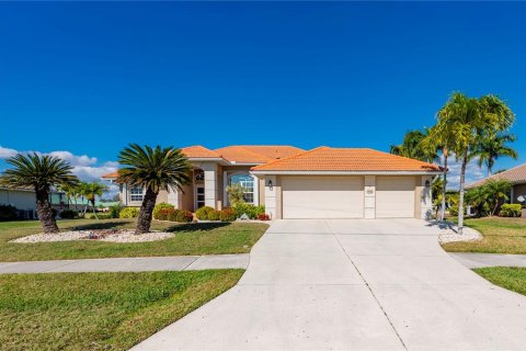 Villa ou maison à Punta Gorda, Floride 3 chambres, 210.61 m2 № 2141889