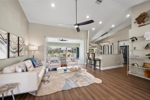 Villa ou maison à vendre à Punta Gorda, Floride: 3 chambres, 210.61 m2 № 2141889 - photo 4