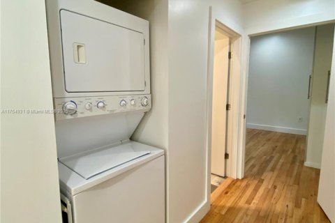 Купить кондоминиум в Майами-Бич, Флорида 1 спальня, 60.39м2, № 1958285 - фото 6