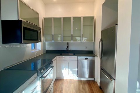 Купить кондоминиум в Майами-Бич, Флорида 1 спальня, 60.39м2, № 1958285 - фото 3