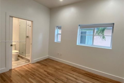 Купить кондоминиум в Майами-Бич, Флорида 1 спальня, 60.39м2, № 1958285 - фото 15