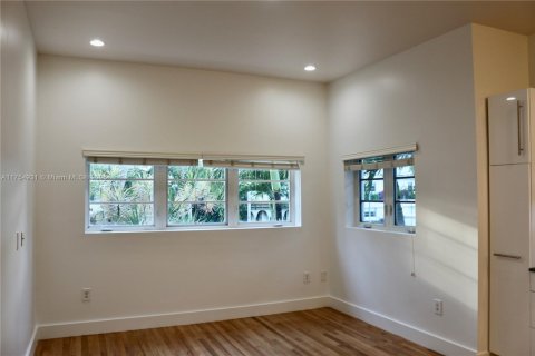 Купить кондоминиум в Майами-Бич, Флорида 1 спальня, 60.39м2, № 1958285 - фото 29