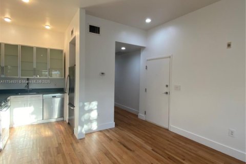 Купить кондоминиум в Майами-Бич, Флорида 1 спальня, 60.39м2, № 1958285 - фото 24