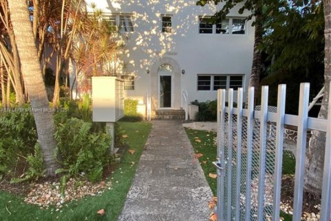 Купить кондоминиум в Майами-Бич, Флорида 1 спальня, 60.39м2, № 1958285 - фото 27