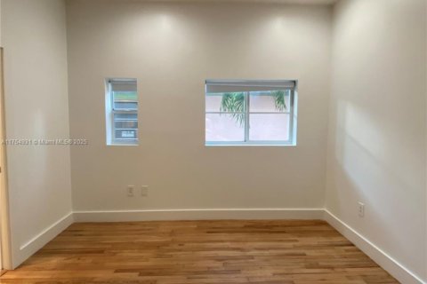 Купить кондоминиум в Майами-Бич, Флорида 1 спальня, 60.39м2, № 1958285 - фото 13