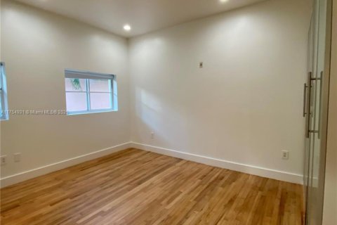 Купить кондоминиум в Майами-Бич, Флорида 1 спальня, 60.39м2, № 1958285 - фото 12