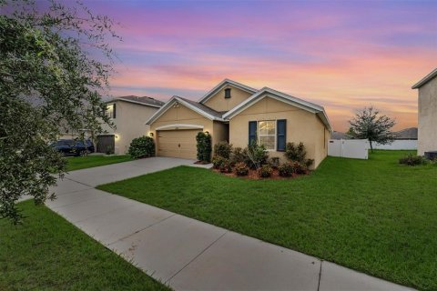 Casa en venta en Riverview, Florida, 4 dormitorios, 164.53 m2 № 1903683 - foto 2