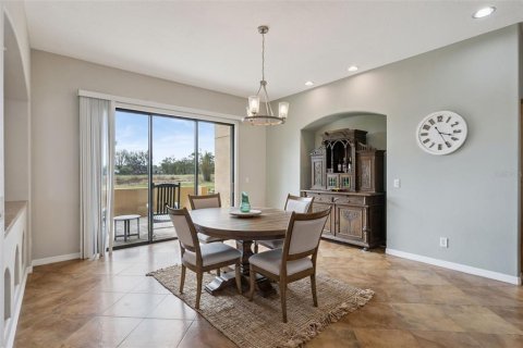 House in Groveland, Florida 3 bedrooms, 308.9 sq.m. № 2212816 - photo 10