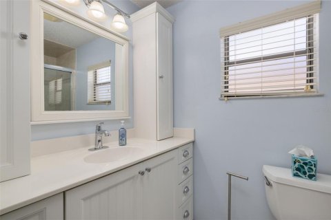 Condominio en venta en Venice, Florida, 2 dormitorios, 110.18 m2 № 2165900 - foto 19