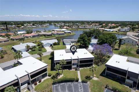 Condo in Venice, Florida, 2 bedrooms № 2165900