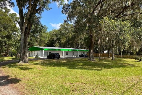 Duplex à vendre à Bushnell, Floride: 5 chambres, 240.06 m2 № 1720028 - photo 2