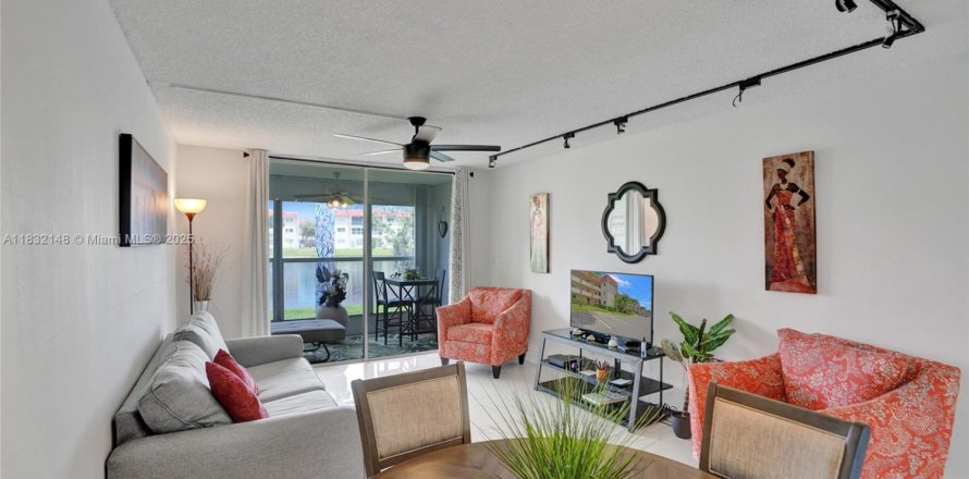 Condo in Sunrise, Florida, 1 bedroom  № 1809231