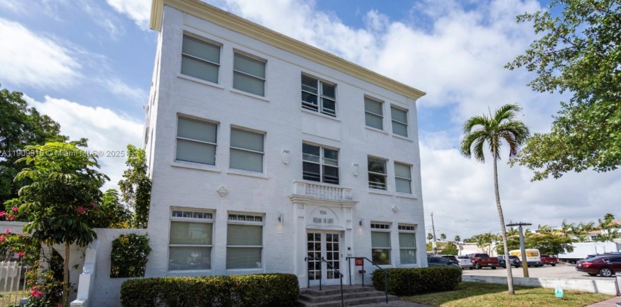 Studio à Miami Beach, Floride № 1965268