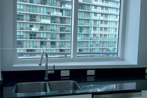 Copropriété à vendre à Miami, Floride: 2 chambres, 136.75 m2 № 1801167 - photo 10